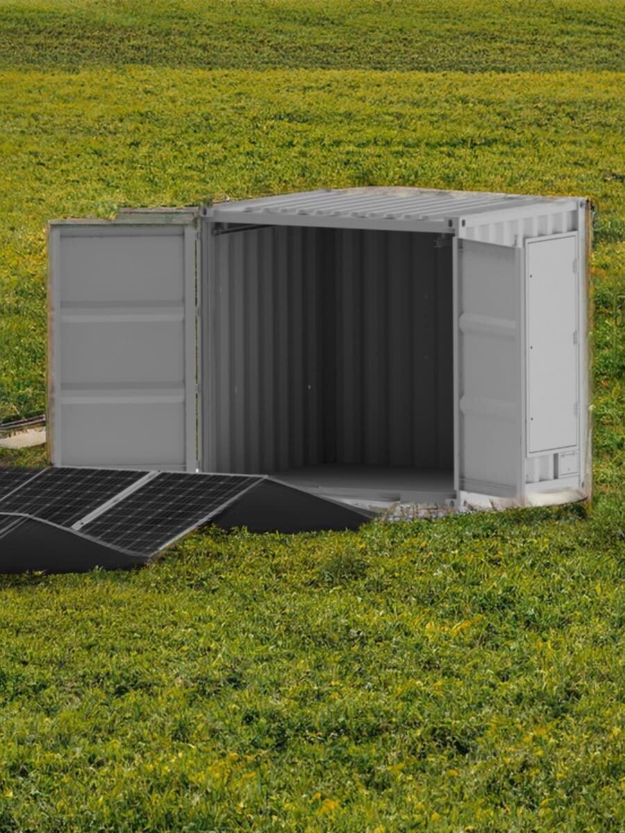 Image composition: Sunflex Solar Systems & Firefly